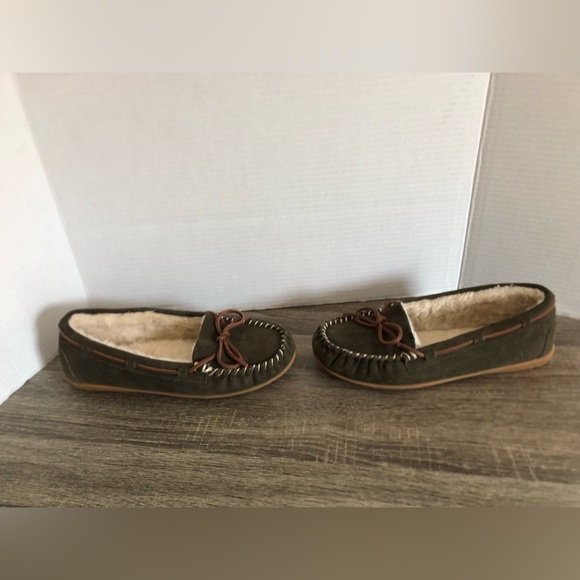 Softmoc Leather Moccasin Slippers - Picture 5 of 8